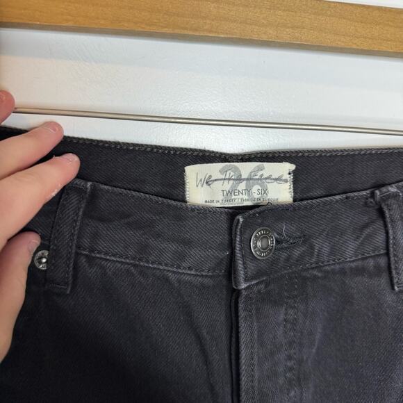 Free People Maggie Distressed Black Wash Denim Button Fly Crop Jeans Size 26 - Picture 4 of 7